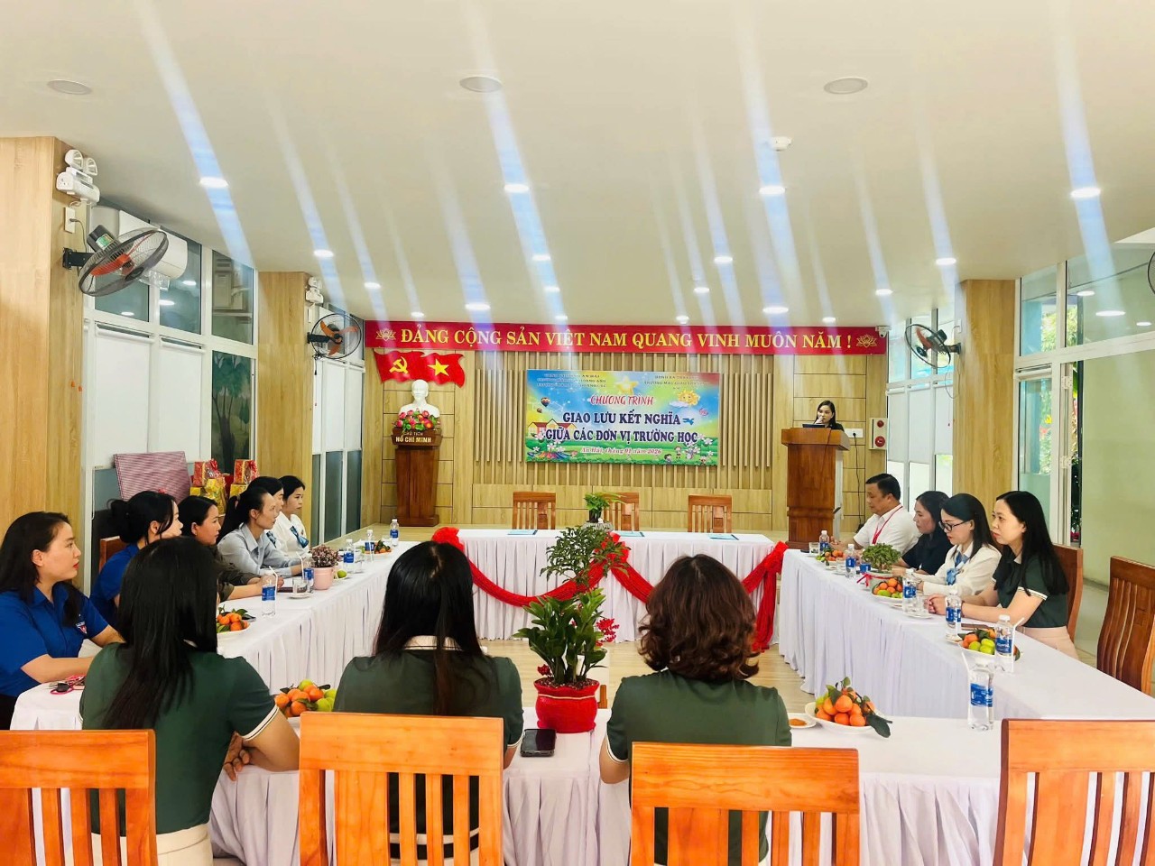 LỄ KẾT NGHĨA GIỮA TRƯỜNG MN HOÀNG CÚC TRƯỜNG MN HOÀNG ANH VÀ TRƯỜNG MẪU GIÁO TRÀ LINH